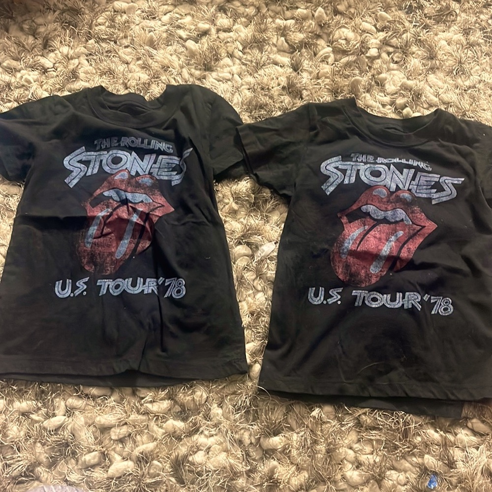 Two black 5T tops